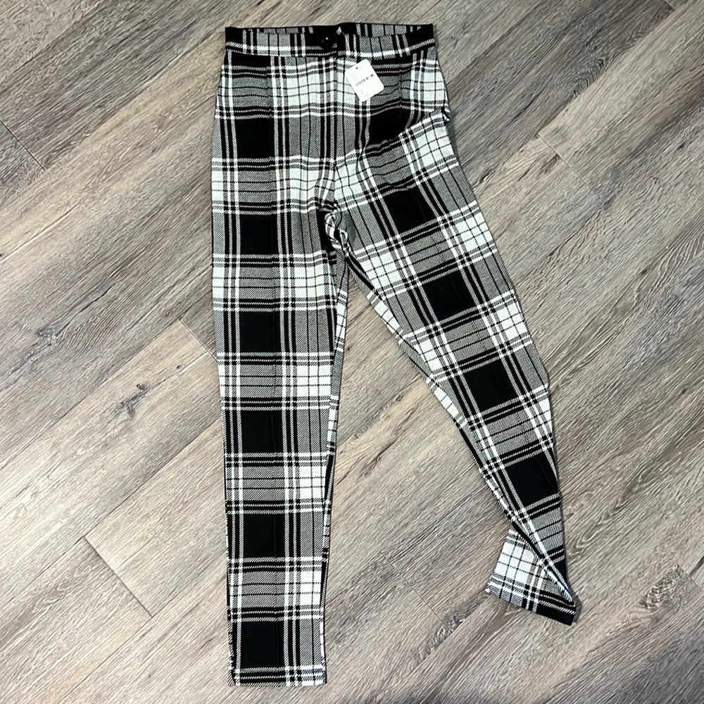 NWT. Free People stretch plaid pants.